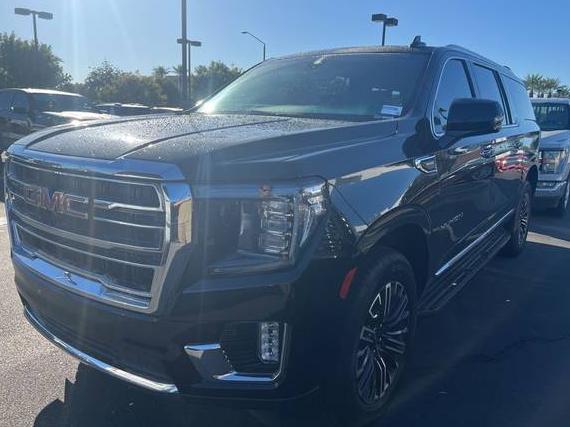 GMC YUKON XL 2022 1GKS2GKT3NR270026 image